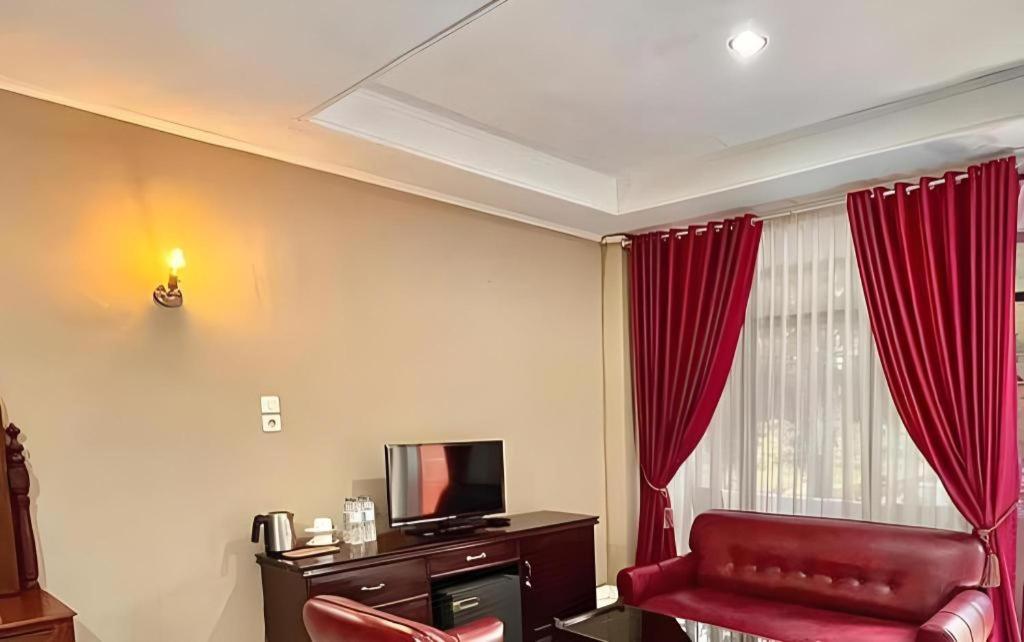 Hotel Benteng Bukittinggi Luaran gambar