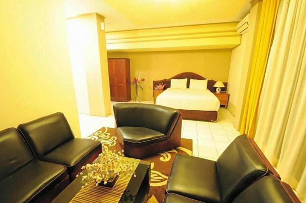 Hotel Benteng Bukittinggi Luaran gambar