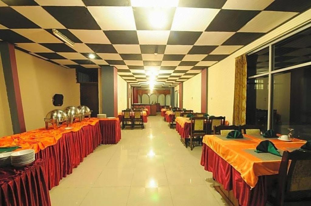 Hotel Benteng Bukittinggi Luaran gambar