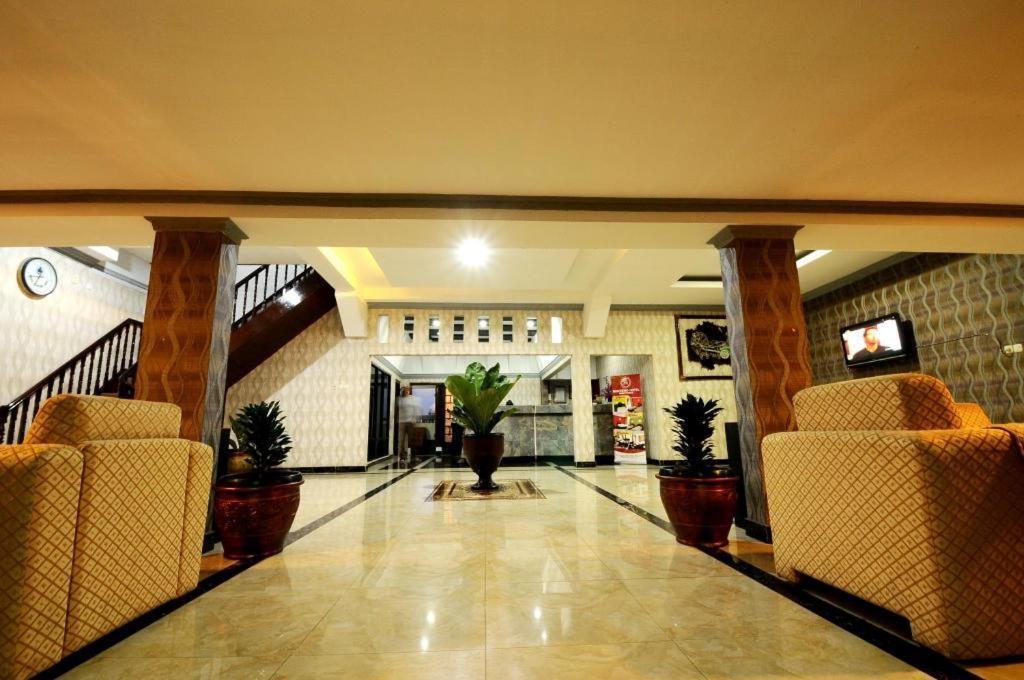 Hotel Benteng Bukittinggi Luaran gambar
