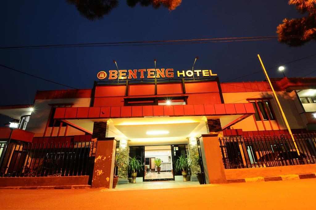 Hotel Benteng Bukittinggi Luaran gambar